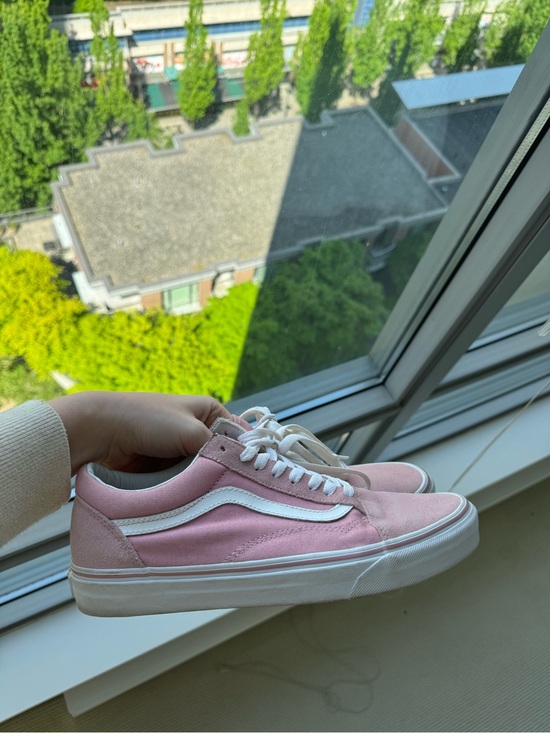 Vans Shoes - BARELY WORN Pink Low-Top Old Skool Pink Vans with White Stripe